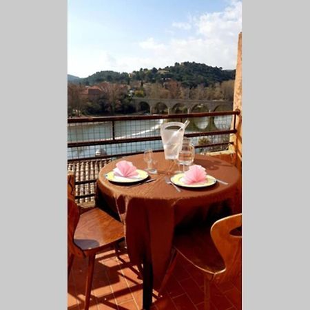 Joli Appartement, Terrasse Plein Sud Roquebrun Dış mekan fotoğraf