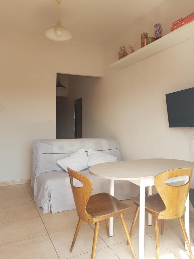Joli Appartement, Terrasse Plein Sud Roquebrun Dış mekan fotoğraf
