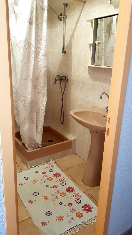 Joli Appartement, Terrasse Plein Sud Roquebrun Dış mekan fotoğraf